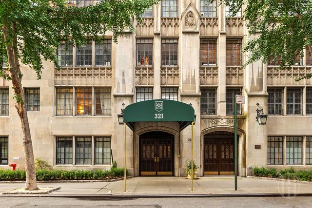 321 E 43rd St Apt 815, New York City, NY 10017