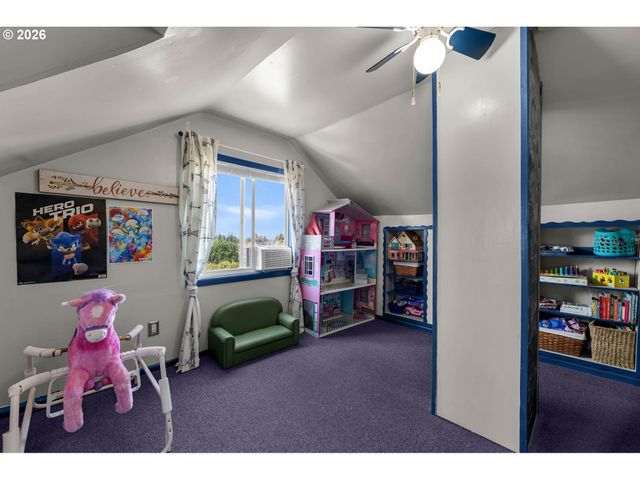 761 S 25TH Pl, Ridgefield, WA 98642