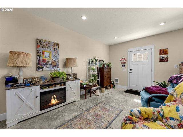 761 S 25TH Pl, Ridgefield, WA 98642