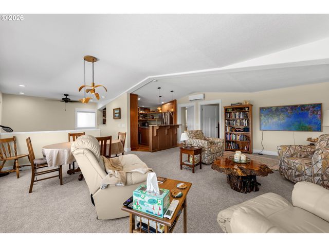 761 S 25TH Pl, Ridgefield, WA 98642