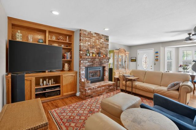 5221 Fairway Ct, Rocklin, CA 95677
