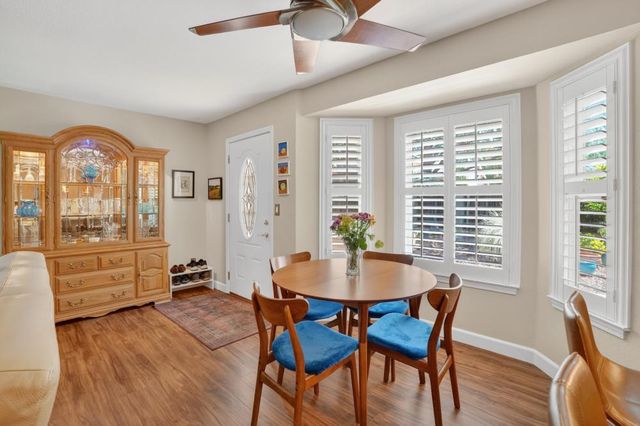 5221 Fairway Ct, Rocklin, CA 95677