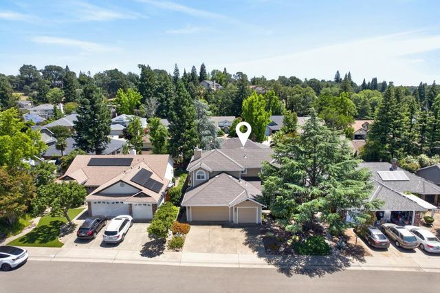 5221 Fairway Ct, Rocklin, CA 95677