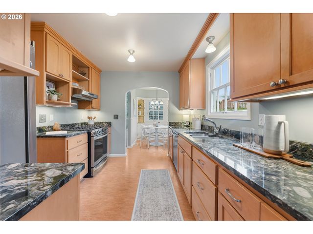 7106 Se 31ST Ave, Portland, OR 97202