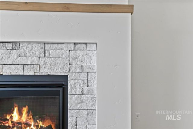 10970 W Cruden Bay Ln, Kuna, ID 83634