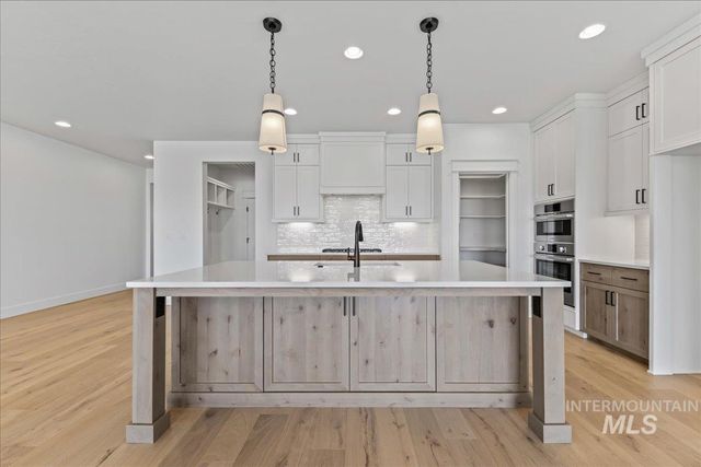 10970 W Cruden Bay Ln, Kuna, ID 83634