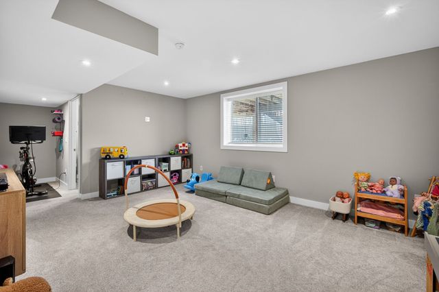 2522 SE 5th Street, West Des Moines, IA 50265