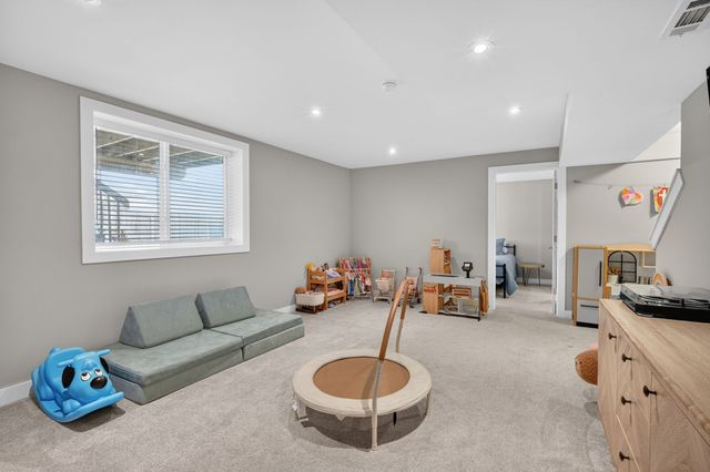 2522 SE 5th Street, West Des Moines, IA 50265