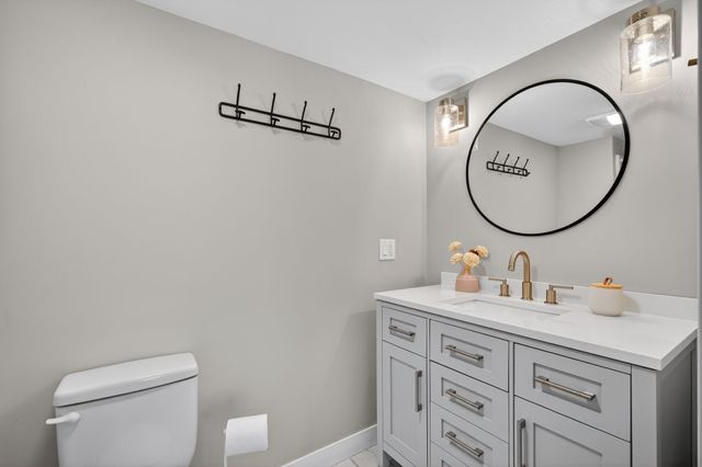 2522 SE 5th Street, West Des Moines, IA 50265