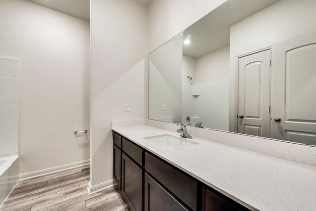 186 Aster Drive, Sanger, TX 76266