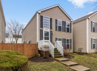 695 Serendipity Drive, Aurora, IL 60504