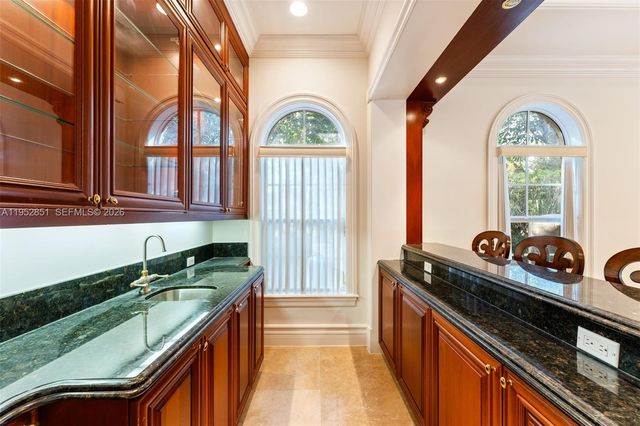 6025 SW 108th Street, Pinecrest, FL 33156