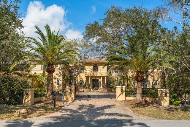 6025 SW 108th Street, Pinecrest, FL 33156