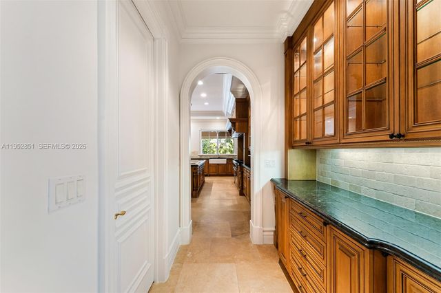 6025 SW 108th Street, Pinecrest, FL 33156