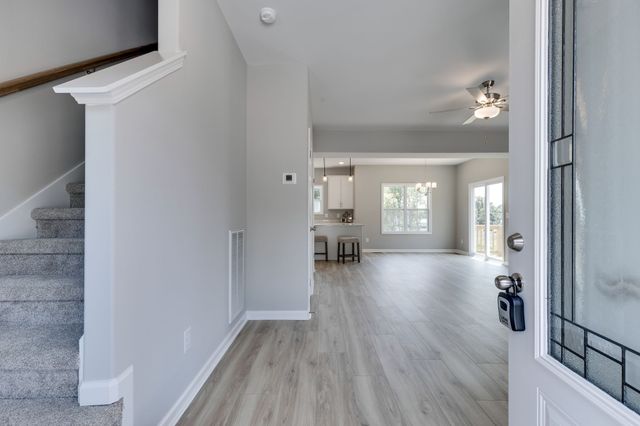407 Cook Dr, Clarksville, TN 37042