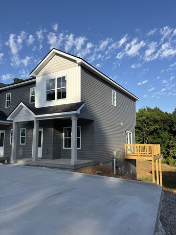 407 Cook Dr, Clarksville, TN 37042