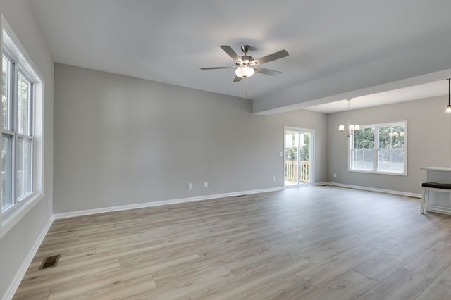 407 Cook Dr, Clarksville, TN 37042