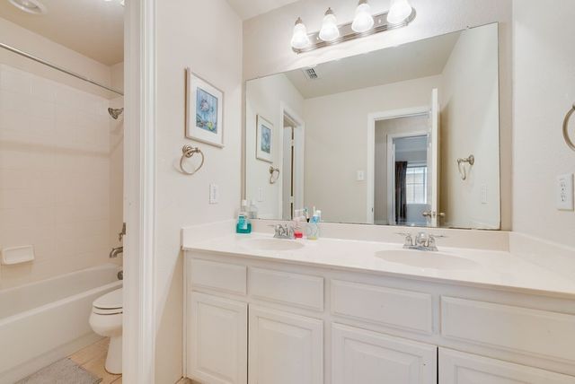 6011 Crestridge Lane, Sachse, TX 75048