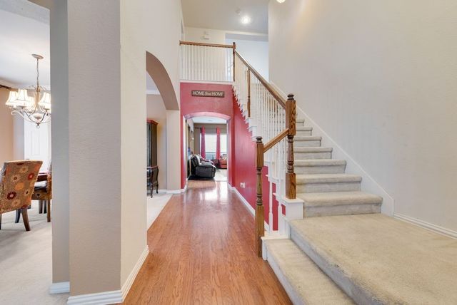6011 Crestridge Lane, Sachse, TX 75048