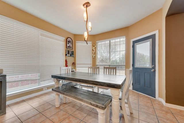 6011 Crestridge Lane, Sachse, TX 75048