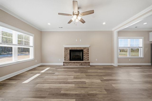 9952 Southwestern BLVD, Suffolk, VA 23437