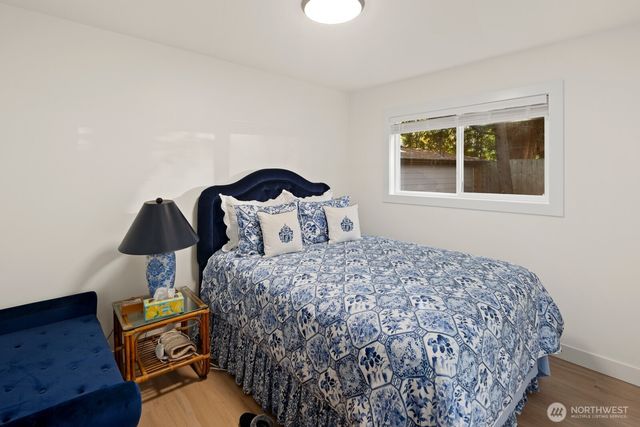 845 Kirkland Way, Kirkland, WA 98033