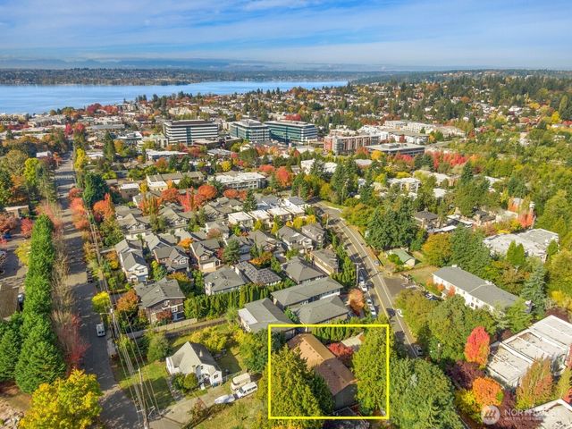 845 Kirkland Way, Kirkland, WA 98033