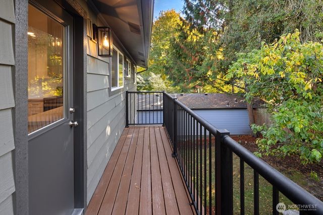 845 Kirkland Way, Kirkland, WA 98033