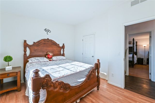 705 S Eden Road, Golden Valley, AZ 86413