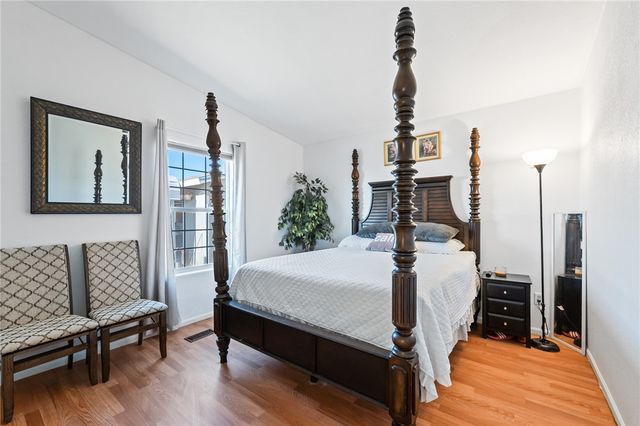 705 S Eden Road, Golden Valley, AZ 86413