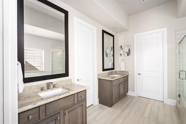 8668 Emnora Lane, Houston, TX 77080