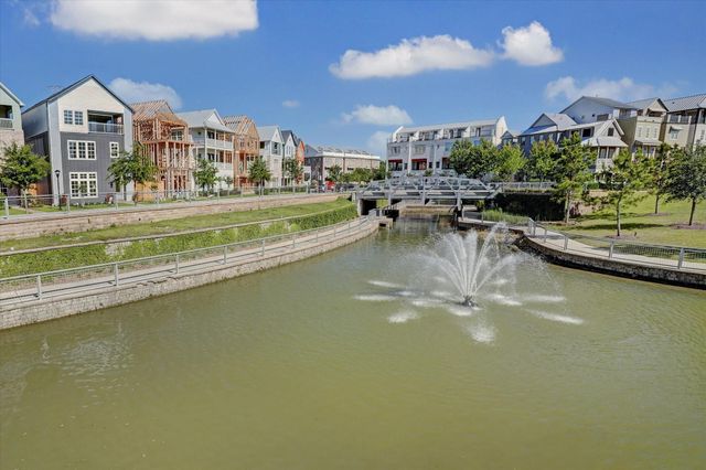 8668 Emnora Lane, Houston, TX 77080