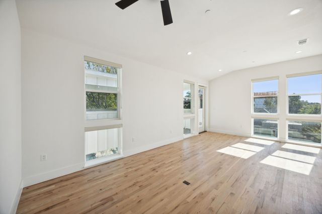 4907 Bryan Street, Dallas, TX 75206