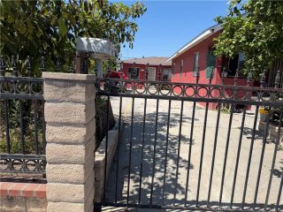 2023 E 76th, Los Angeles, CA 90001