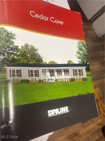 24 W Philadelphia, Youngstown, OH 44507