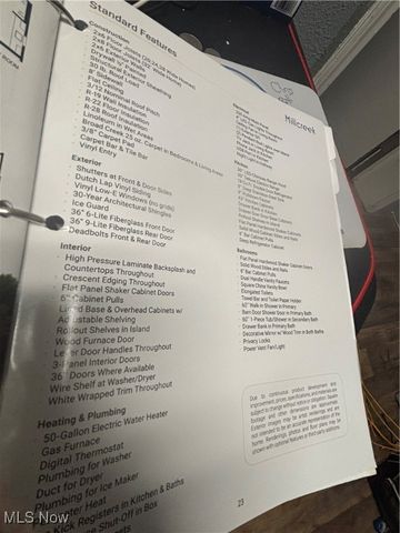 24 W Philadelphia, Youngstown, OH 44507