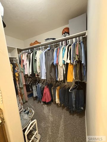 3688 Shale Avenue, Ammon, ID 83401