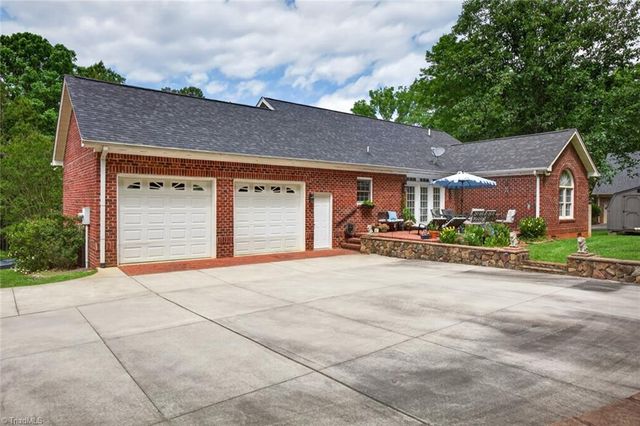 1494 West Lake Drive, Asheboro, NC 27205