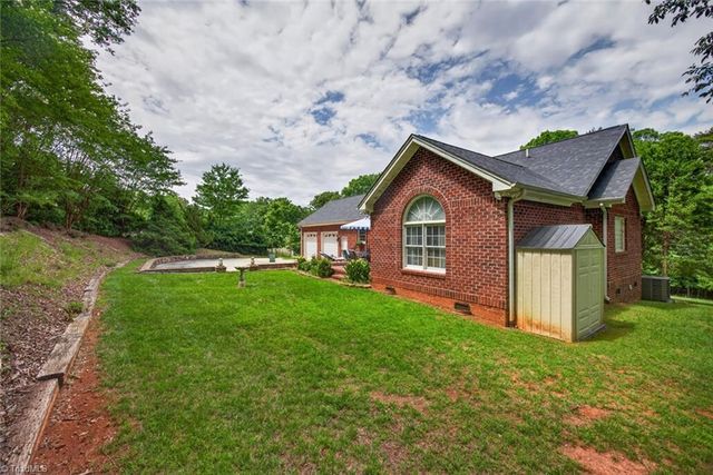 1494 West Lake Drive, Asheboro, NC 27205