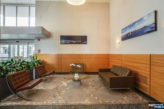 6040 Boulevard East 23 G, West New York, NJ 07093