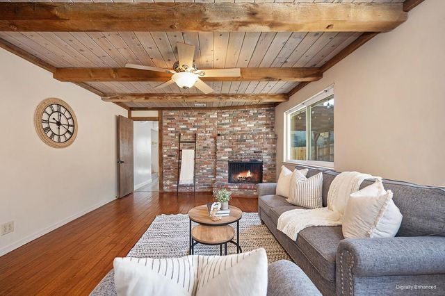 4950 Richwood Ct, Fair Oaks, CA 95628