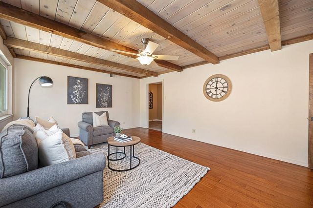 4950 Richwood Ct, Fair Oaks, CA 95628