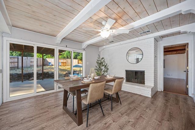 4950 Richwood Ct, Fair Oaks, CA 95628