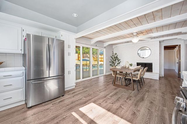 4950 Richwood Ct, Fair Oaks, CA 95628