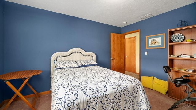 104 Maple Ridge, Mt Orab, OH 45154