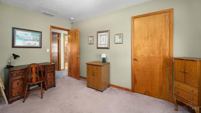 104 Maple Ridge, Mt Orab, OH 45154