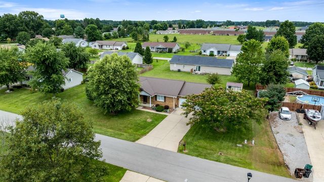 104 Maple Ridge, Mt Orab, OH 45154