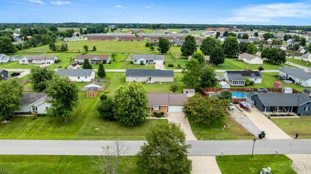 104 Maple Ridge, Mt Orab, OH 45154