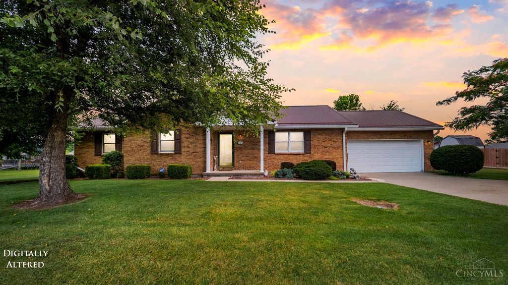 104 Maple Ridge, Mt Orab, OH 45154