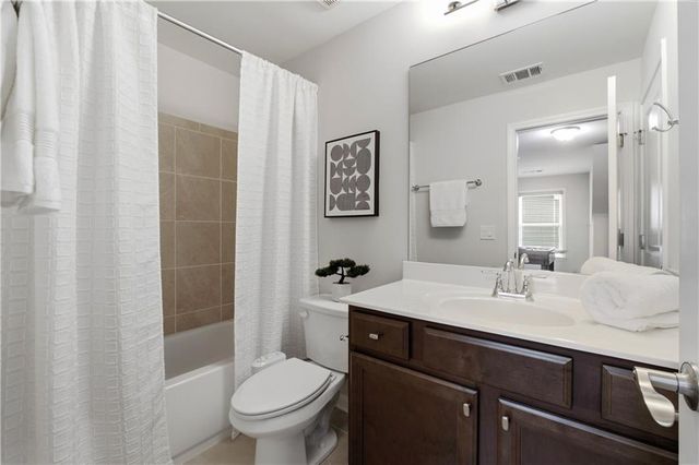6130 Bentley Commons Drive, Cumming, GA 30040